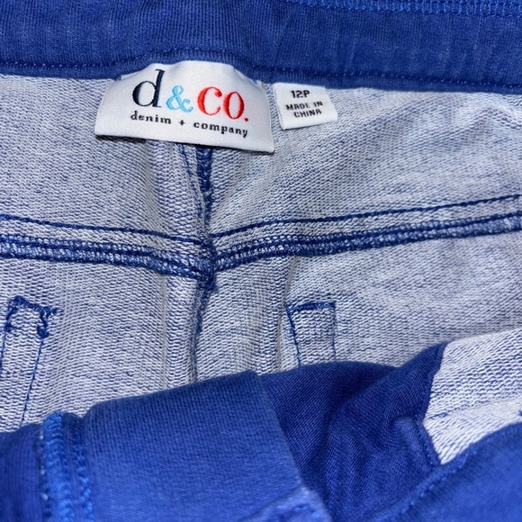 Denim and company size 12 petite blue pull on pants - Picture 5 of 7